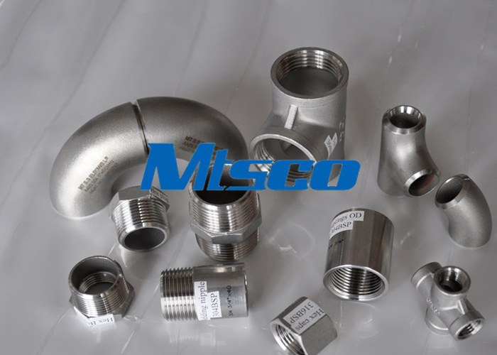 Stainless steel pipe fittings commonly used in piping